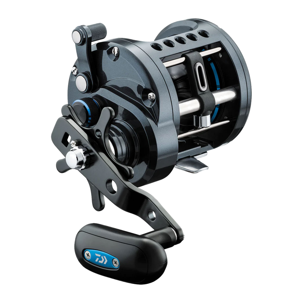 Daiwa Saltist LW Casting Reels